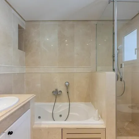 Elegant Duplex Penthouse With Sea And Mountain Views Apartment Marbella