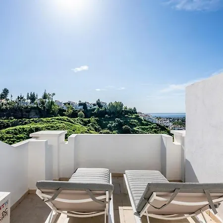 Elegant Duplex Penthouse With Sea And Mountain Views * Marbella