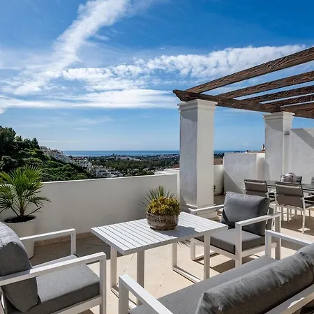Apartment Elegant Duplex Penthouse With Sea And Mountain Views Marbella