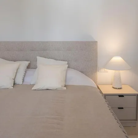 Apartment Elegant Duplex Penthouse With Sea And Mountain Views