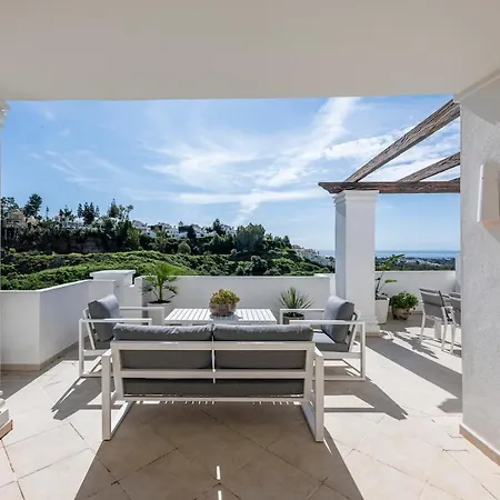 Apartment Elegant Duplex Penthouse With Sea And Mountain Views *