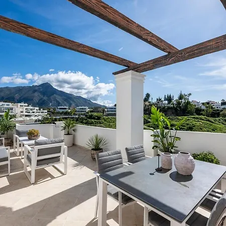 Apartment Elegant Duplex Penthouse With Sea And Mountain Views *