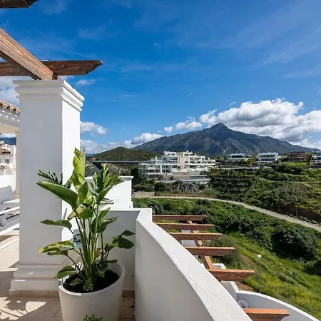 Apartment Elegant Duplex Penthouse With Sea And Mountain Views Marbella